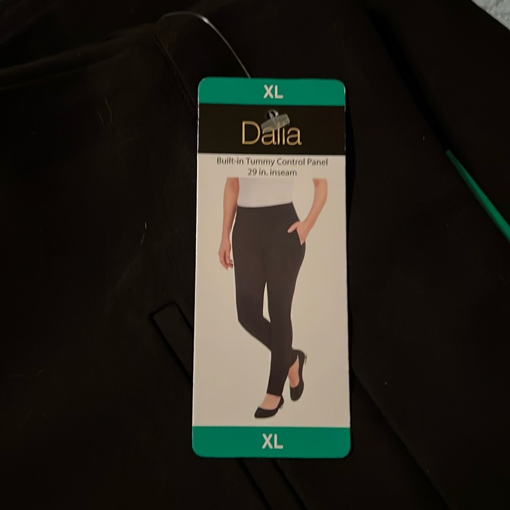 Dalia Ladies' Ponte Pant - Built-in Tummy Control Panel - Black